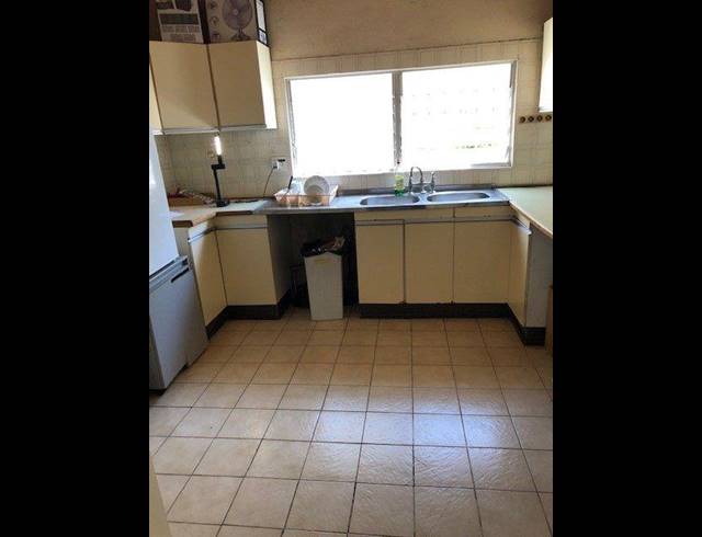 6 BEDROOM HOUSE FOR SALE IN WINDERMERE